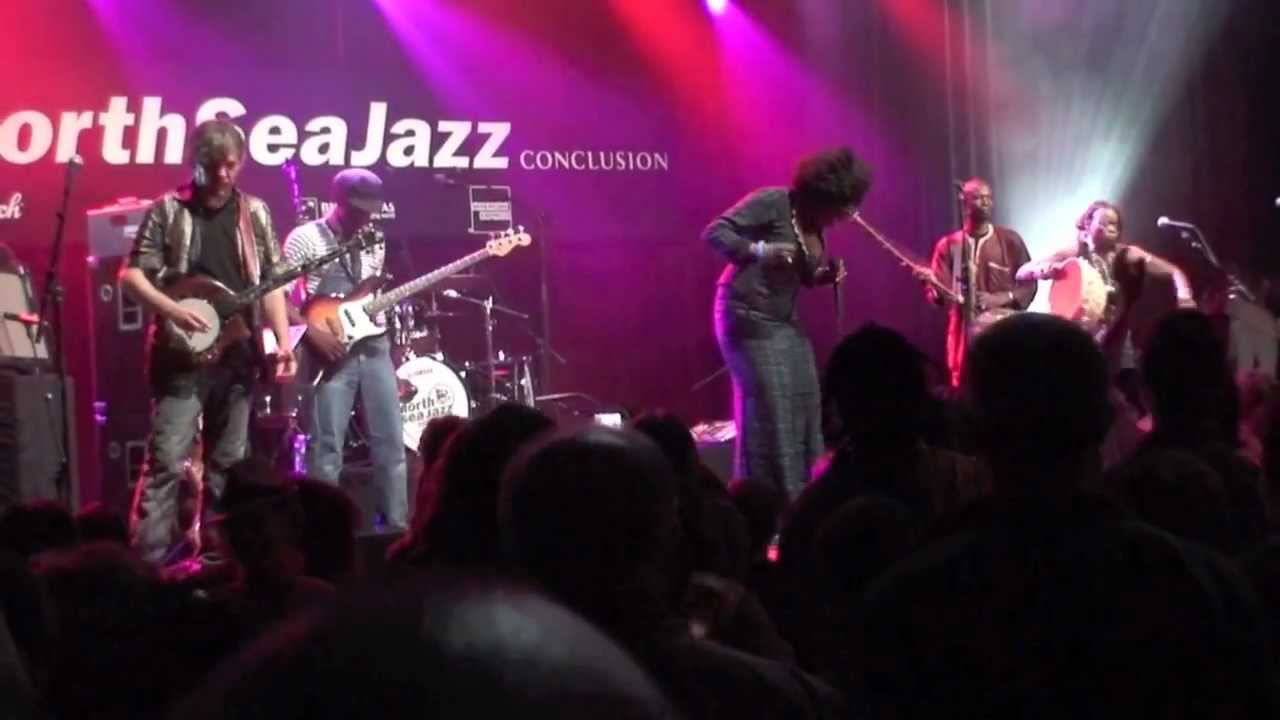 Oumou Sangaré & Bela Fleck: Yala - the North Sea Jazz Festival 2012