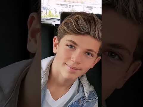 Sing If You Find Them Attractive Teenage Boy Addishion 