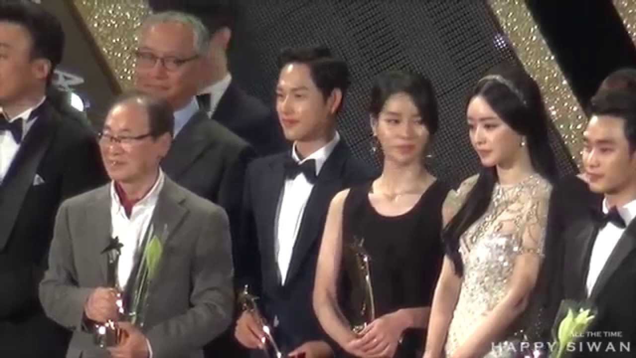 151128 APAN STAR AWARDS 방송이끝나고 임시완mp4