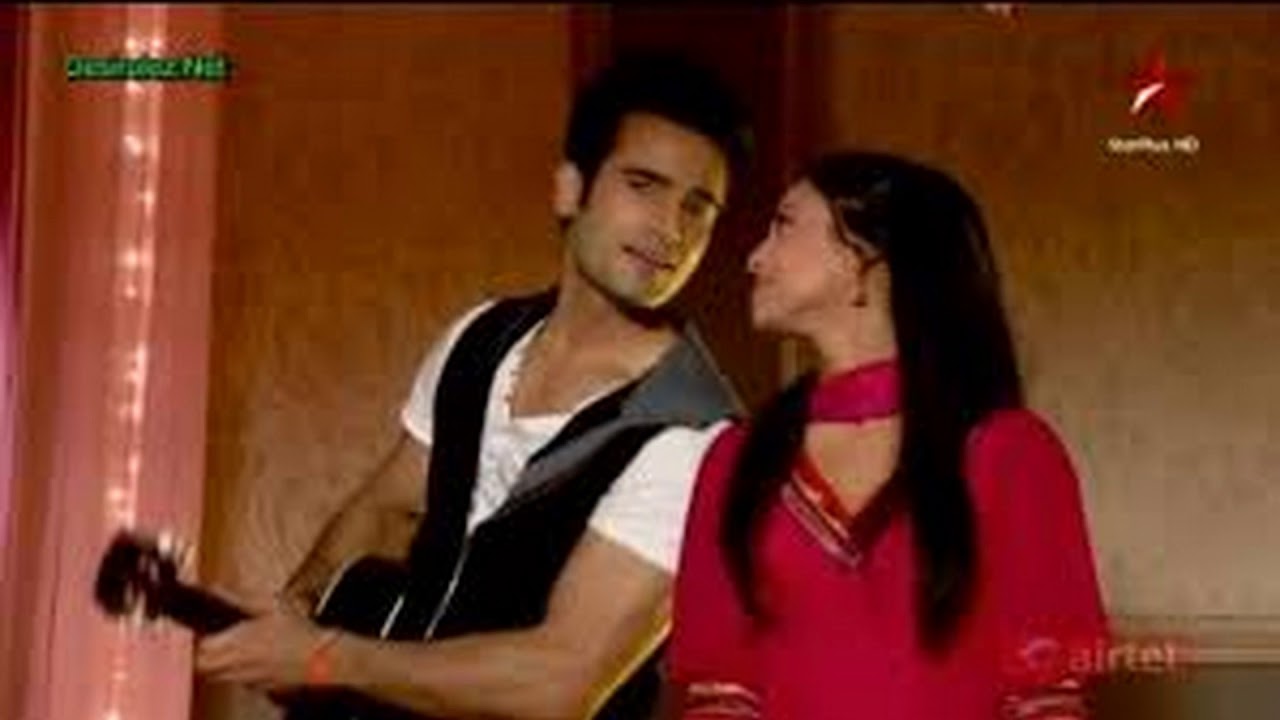 manvi and jivika romantic sceane with her husband