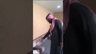 شاهد ماذا فعل هذا الشخص مع سيدة 🔞😱 في مقطع مثير للجدل و مسئ للمملكة العربية السعودية🇸🇦