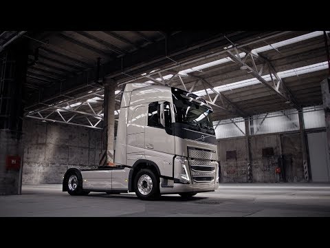 volvo-trucks-–-the-new-volvo-fh-exterior-walkaround