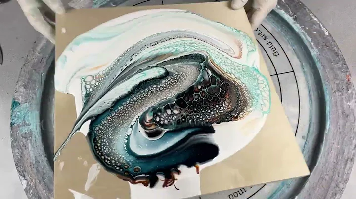 340. Sheleeart  Fluid Artist - Triple Cell Activator Swipe