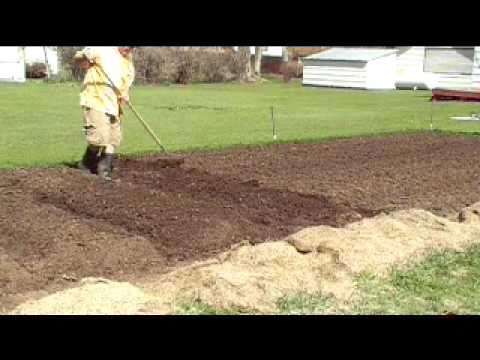 Raised Wide Row Gardening Making The Raised Wide Row Part 2 12