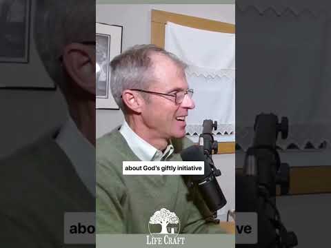 Fighting Consumerism at Christmas with Gratitude #podcastshorts