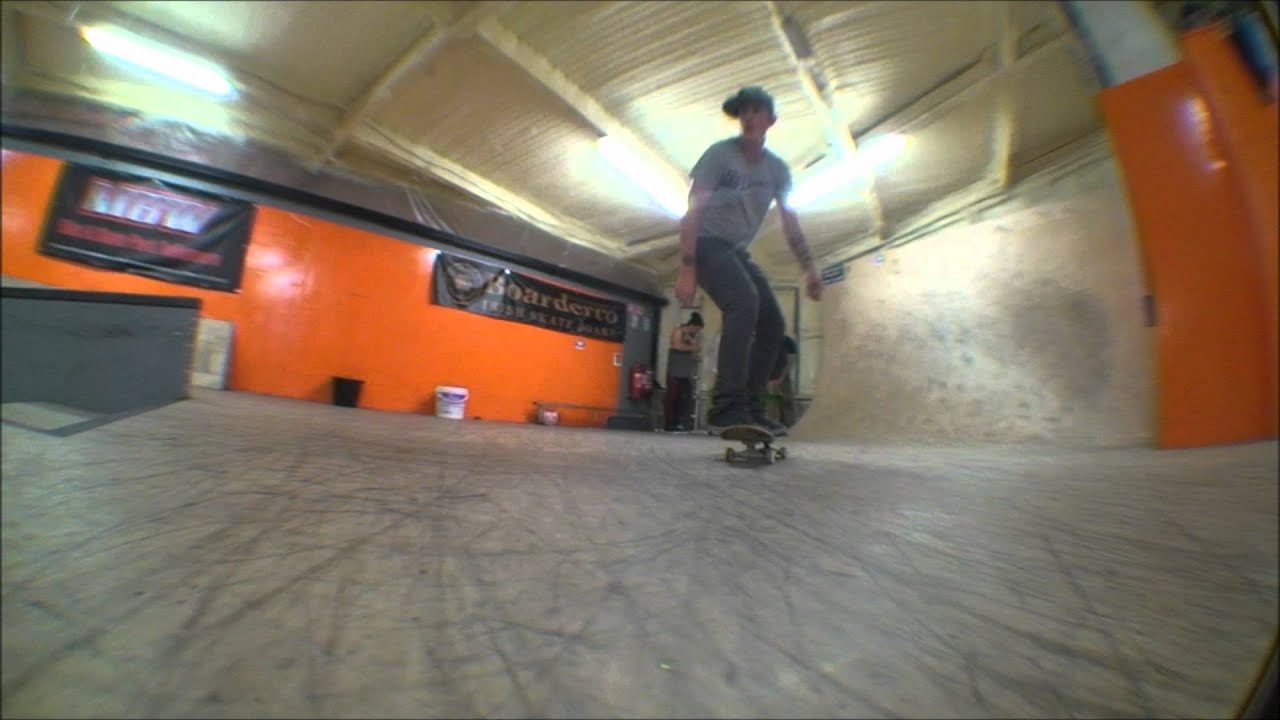 A little edit from a day's skate in the Tullamore indoor park