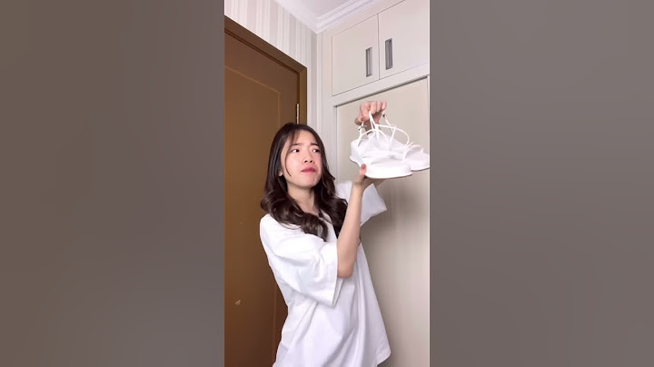 Những pha mua dép rất là ố dề luônnn 🥴 Tê Linh #shorts