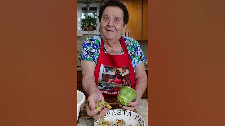 Nonna Pia's Legendary Stuffed Artichokes 🌿 #nonnapia #StuffedArtichokes #ItalianFood #madewithlove