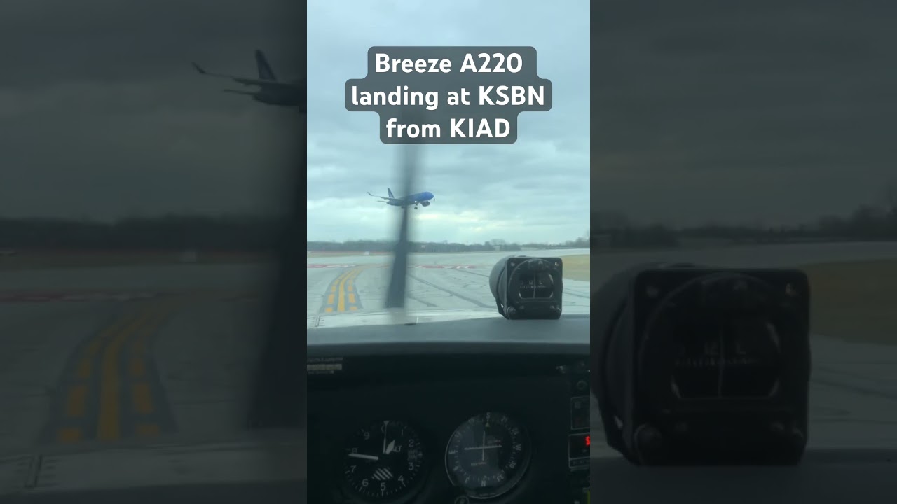Breeze A220 in KSBN