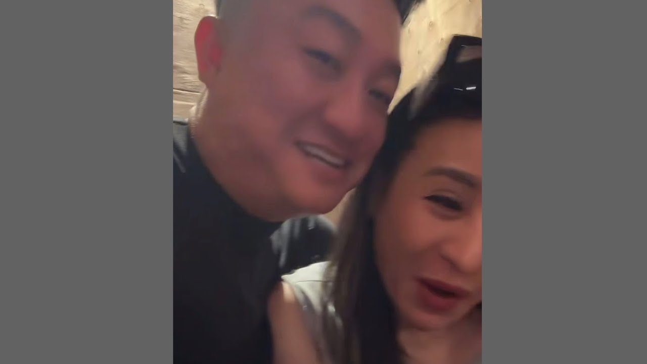 Live vui vẻ của Ni và Huy Lê ,hôm nay Huy Lê cả gan làm theo ý khán giả ôm Ni nữa.