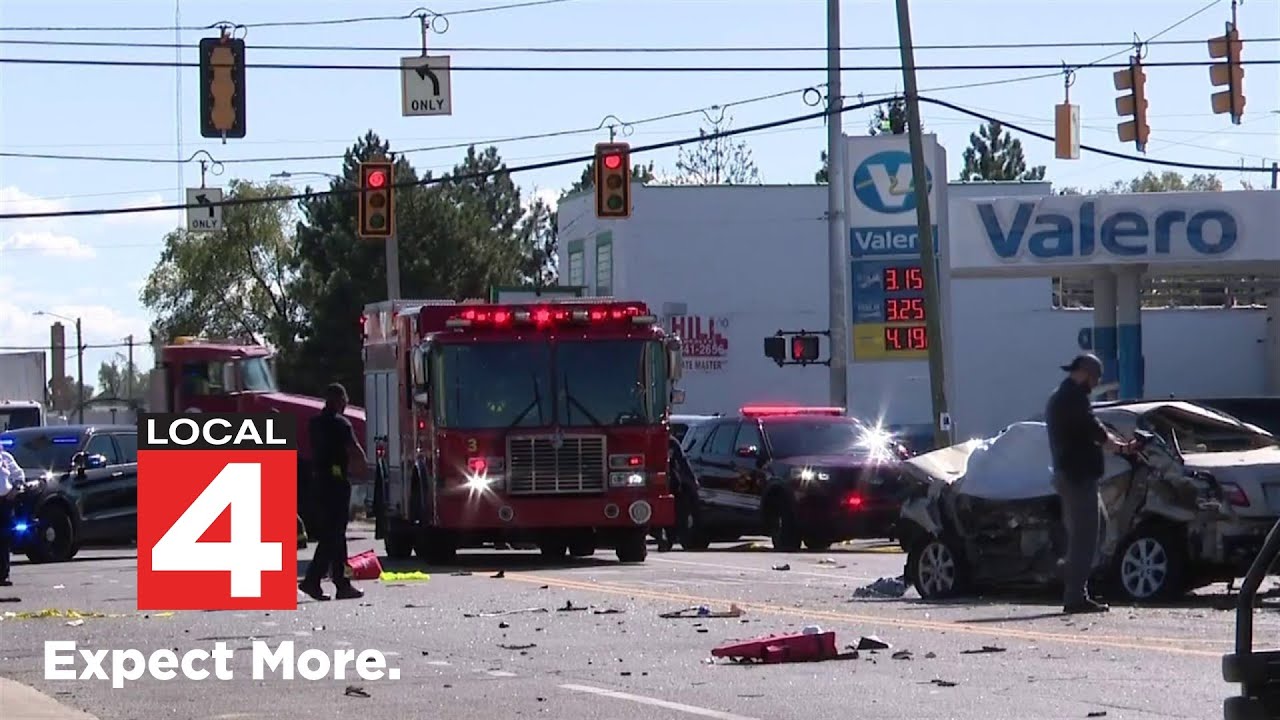 Woman charged in double fatal car crash following high-speed chase in Hamtramck