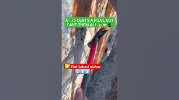 Stripping Concrete Retaining Wall.. #retainingwall #concrete #concretework #howtobuildretainingwall