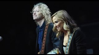 Sheryl Crow - Snippets from "An Evening with Scott Hamilton & Friends"