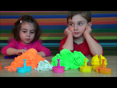 კინეტიკური ქვიშა ვთამაშობთ კინეტიკური ქვიშით