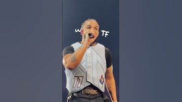 Thumbnail of Drake performing Nokia live🔥