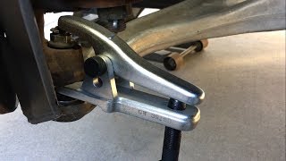 How to Use Ball Joint Separator