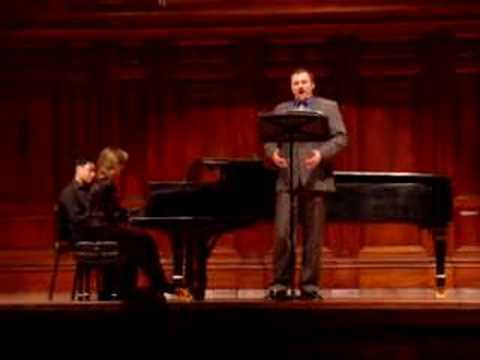 John Green sings Ravel's "Chanson  boire"