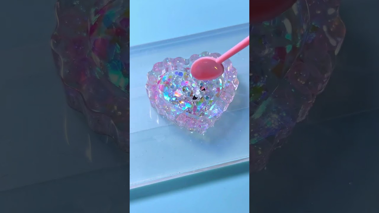 レジンでクリアなオイルシェイカー作ったら自分が天才だと錯覚した。