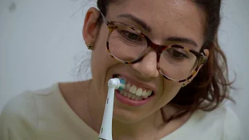 COME LAVARE CORRETTAMENTE I DENTI: Spazzolino + Filo - Igienista dentale - VIDEO TUTORIAL