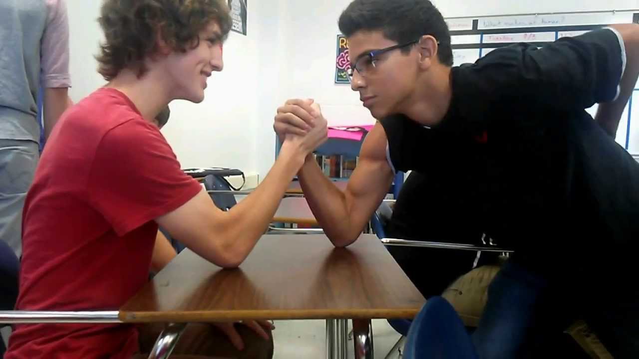 Arm Wrestling pt.3 (Sophomore High School) YouTube