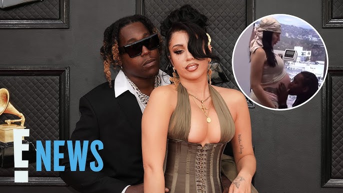 Kali Uchis Reveals She S Pregnant With First Baby In New Music Video E News