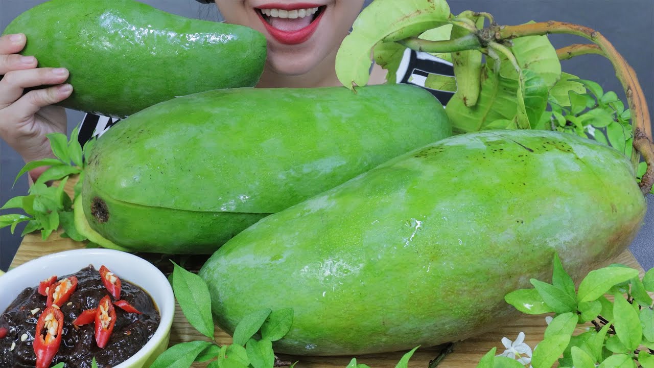 ASMR GIANT MANGO X SHRIMPS PASTE SAUCE EATING SOUNDS | LINH-ASMR