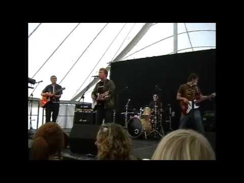 Unkle Bob - The Hit Parade Live (Belladrum)