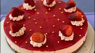 How to Make Strawberry Sauce for Cakes/ طريقة عمل صوص الفراولة