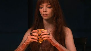 The menu hamburger scene 🍔👍.The burger consumed by Anya Taylor-Joy was a real burger.#movies #shorts