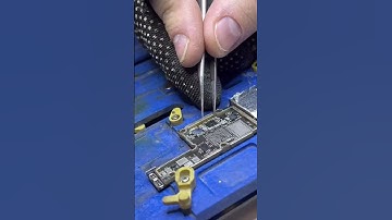 iPhone XS baseband board swap 🤙