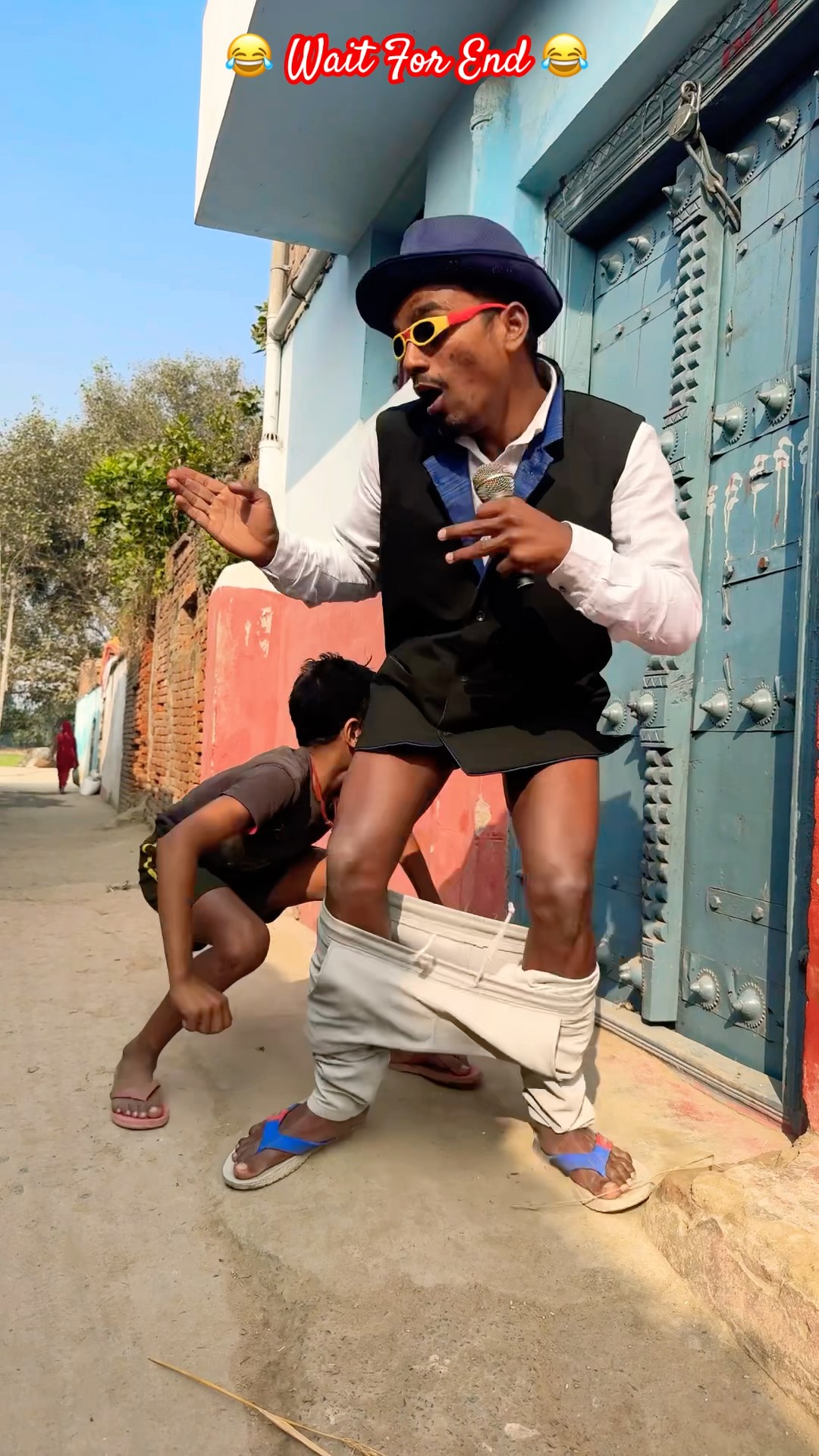 मेरा पैंट खोल दिया ? #raushanyadavg #trendingvideo #viralvideo #shorts #comedy #comedyshorts