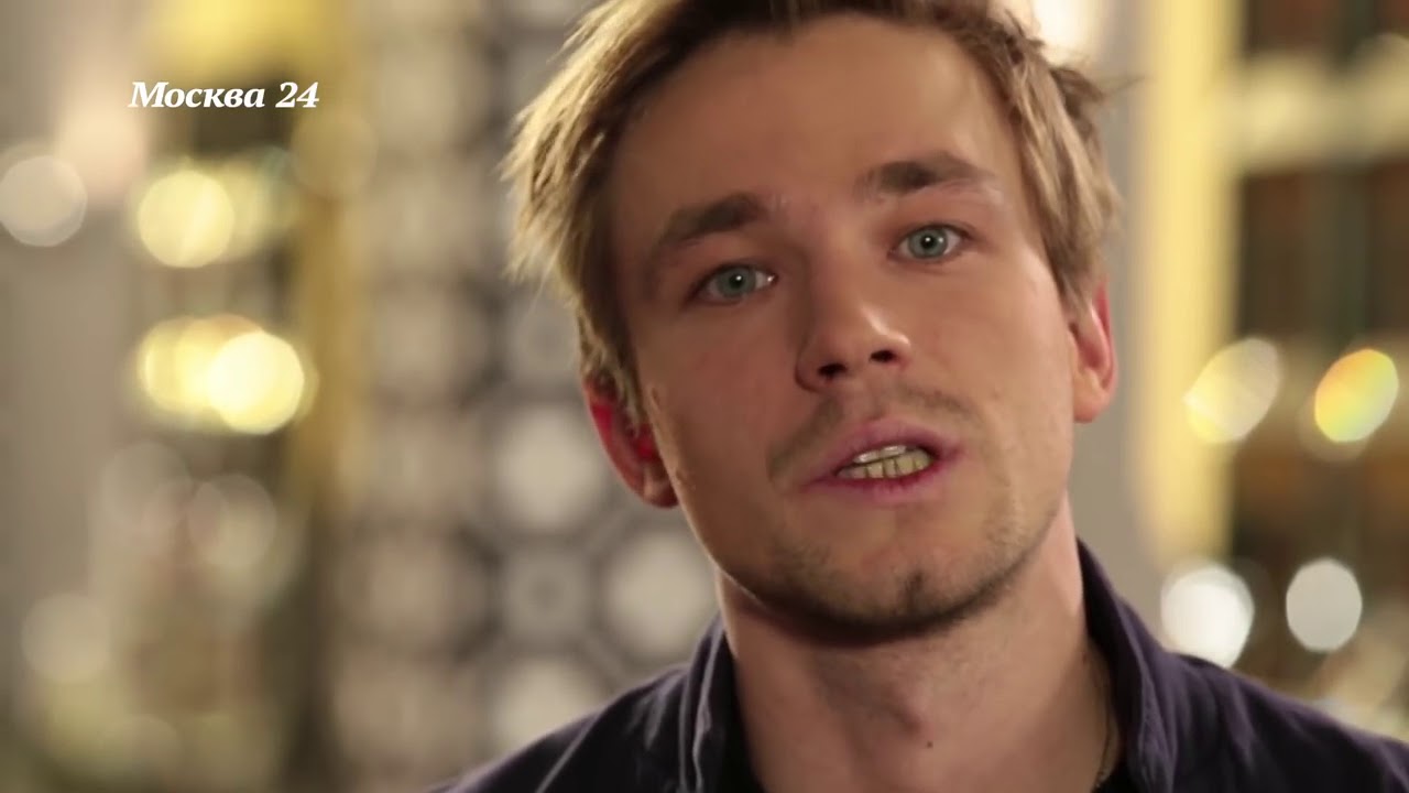 Облако в штанах .....парень красиво читает стихи В. Маяковского - YouTube