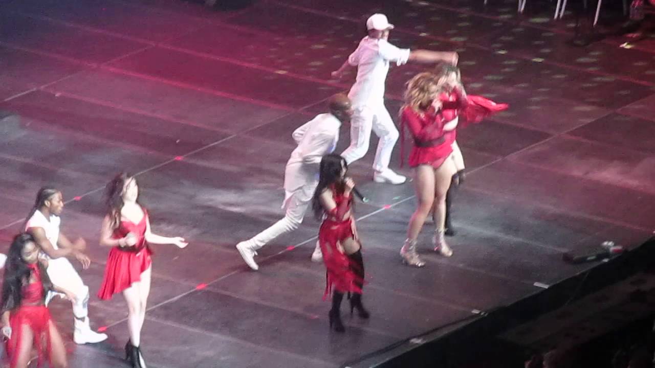 Fifth Harmony - Boss and Reflection (Triple Ho Show 2015)