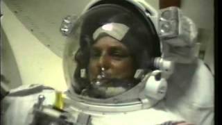 Space Shuttle Flight 82 (STS-82) Post Flight Presentation
