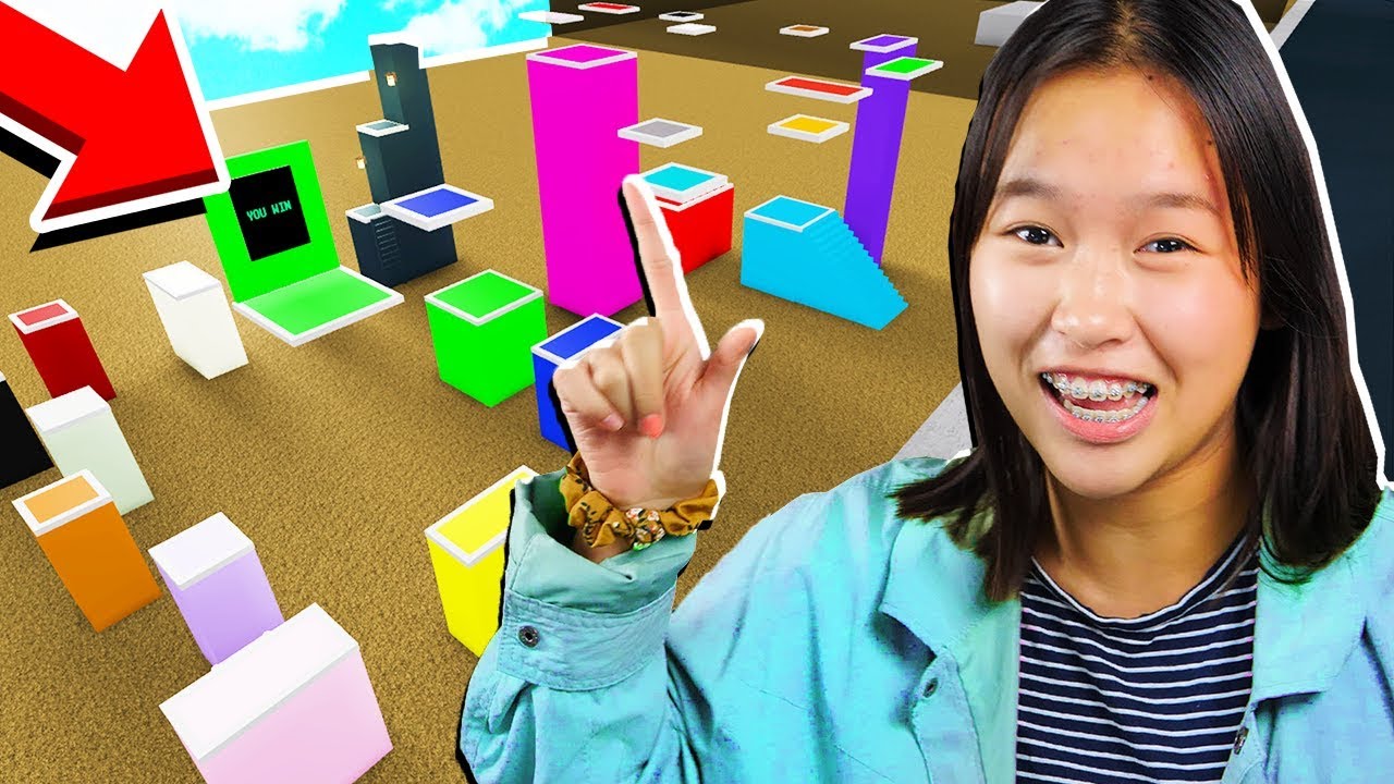 CAN YOU BEAT MY SISTER'S *SECRET* BLOXBURG GAME!? (Roblox)