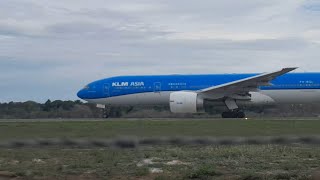 KLM ASIA B777200(ER)Taxi/TakeOff from Johan Adolf Pengel Int'l Airport (PBMAMS)