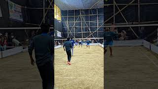 #outdoorbadminton #badmintonhighlights #badmintonlovers #badmintonindonesia #trickshots #shorts #bwf