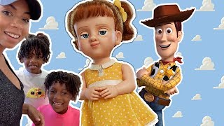 Toy Story 4 Toys Are Missing! Gabby Gabby Plays Tricks on YouTube Families!