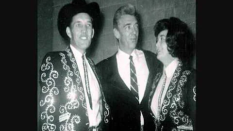 Carl & Pearl Butler  ~ Just Thought I'd Let You Know