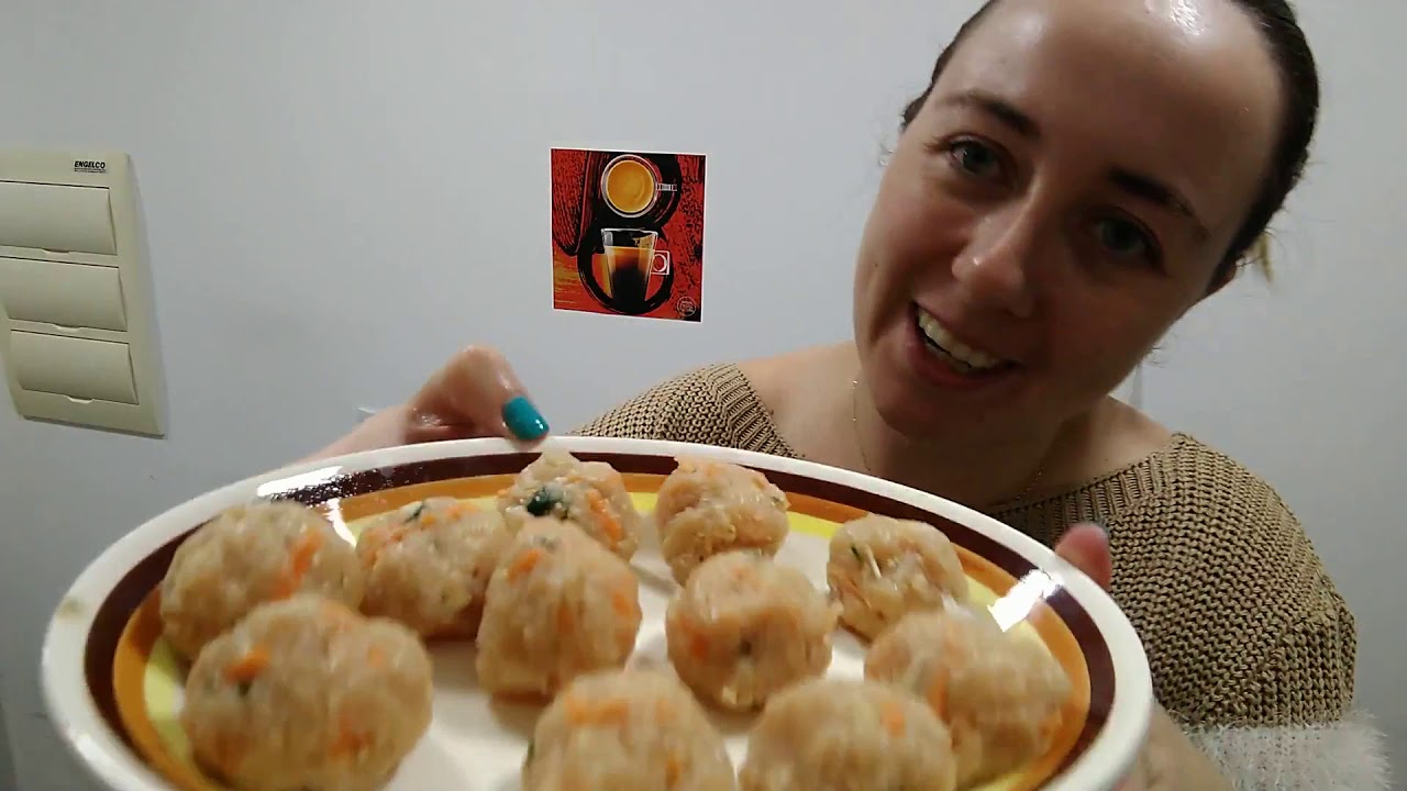 ALMONDEGAS DE FRANGO FIT