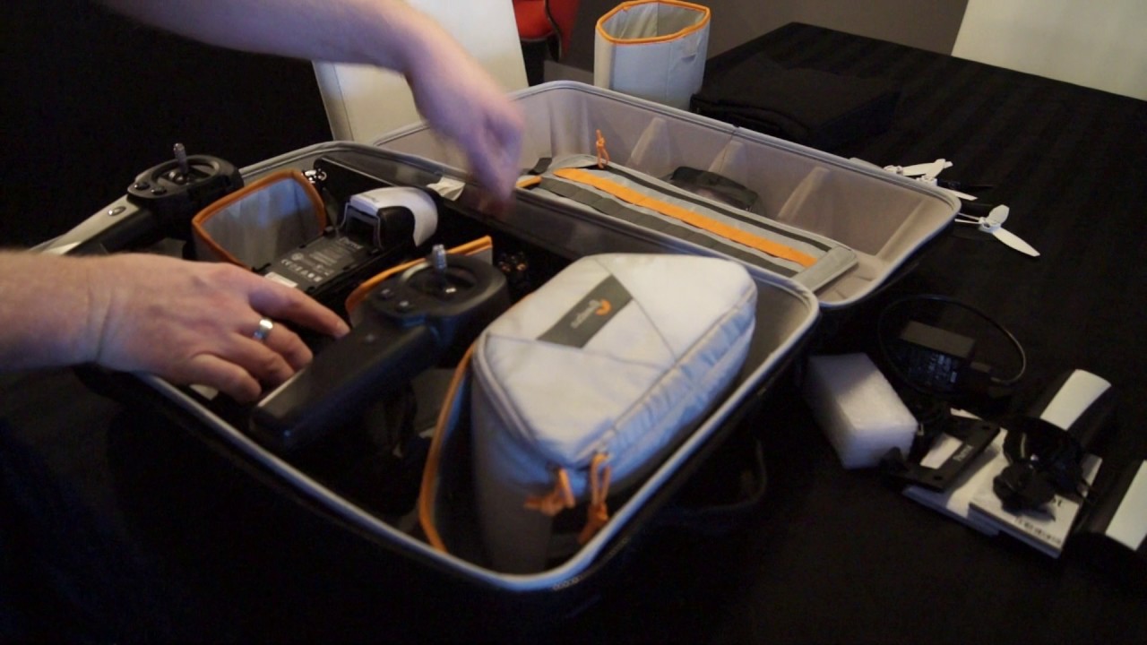 Bebop 2 + Skycontroller avec le CS400 de lowepro