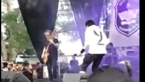 GIGI - Nakal ( Live Reuni Akbar SMAN 3 Tasikmalaya)