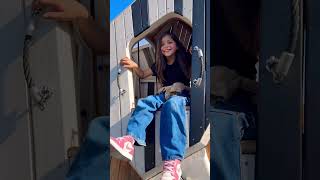 Escalando una zebra en el parque esperanto en Tijuana #tijuana #paruqe #escalando