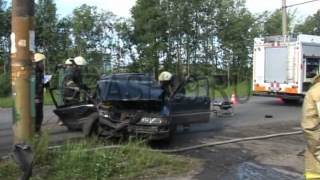 Mitsubishi Galant и столб в Архангельске