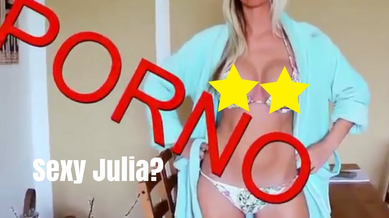 Nippelblitzer julia fljat Uncensored Celebrity