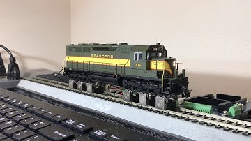 SAL SDP35 w/Loksound 5 & Tricolor Class Lights