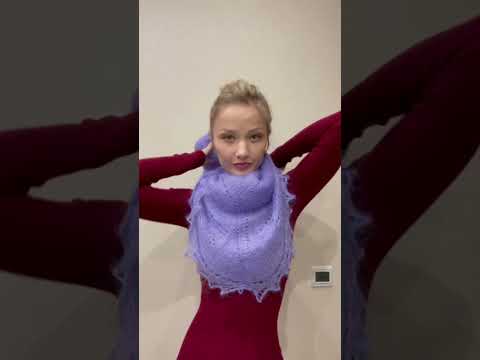 Как носить пуховый платок «ягодка» - осень зима 3023 2024