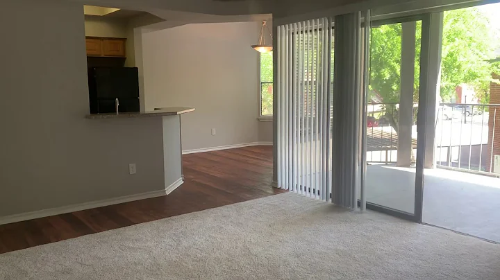 B1 - 2bedroom2bath - 939 sq ft