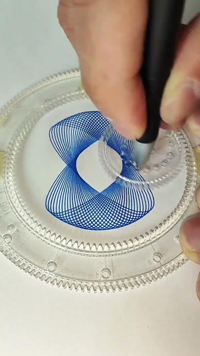 How many circles were drawn? 🤔#2024 #shorts #Spirograph