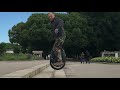 Прыжки спиной вперед на моноколесе.Jump back forward on a monowheel(electric unicycle)